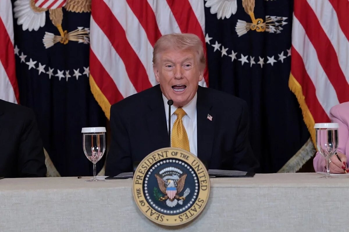    Дональд Трамп.