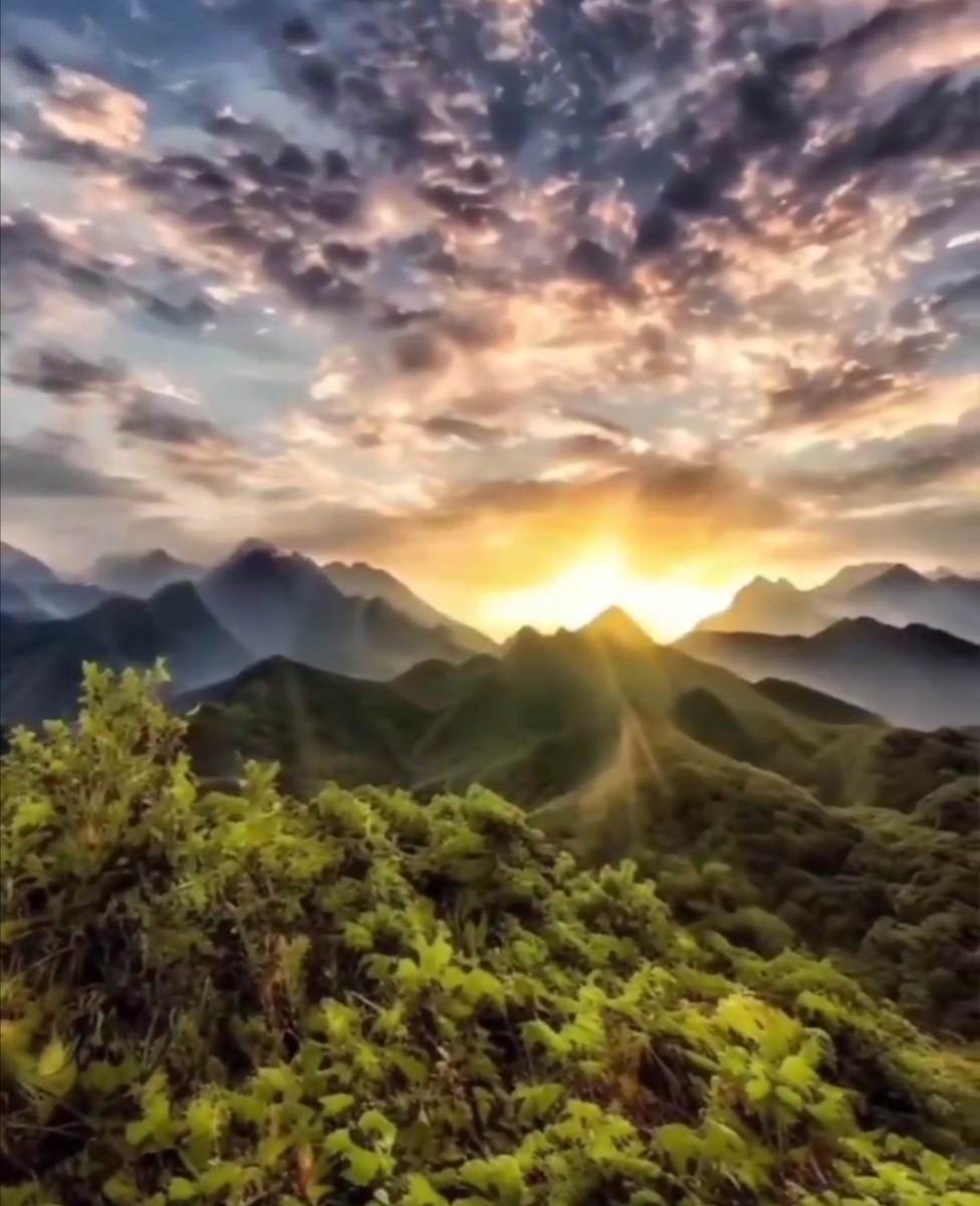 В православном духе вера евангельская не проникла во все поры народного организма. Для этого не были сделаны достаточные церковные усилия. 