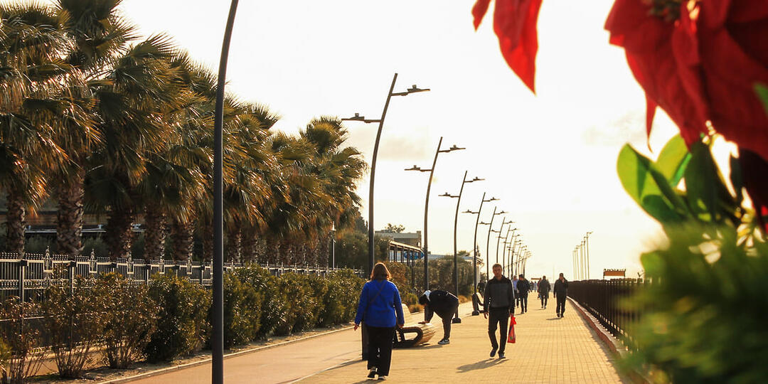 Власти Сочи не фиксируют падения бронирований на лето 2026 года