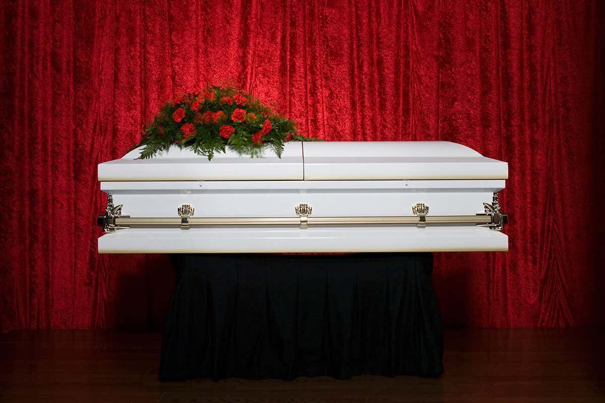 Фото с сайта: https://www.newscientist.com/article/mg23631513-400-get-closer-to-death-to-make-the-most-of-life/