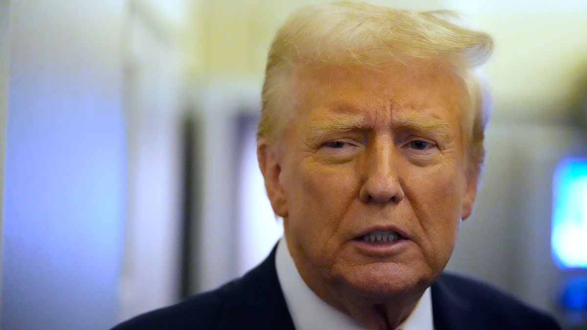    Трамп АР
