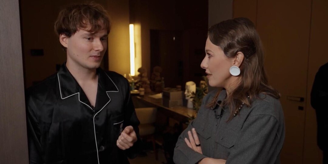 Блогер и музыкант Exile познакомил зрителей со своей невестой: смотрим фото красотки