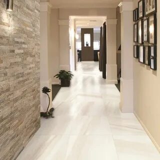 Пример дизайна прихожей, который сочетает практичность, функциональность и эстетику