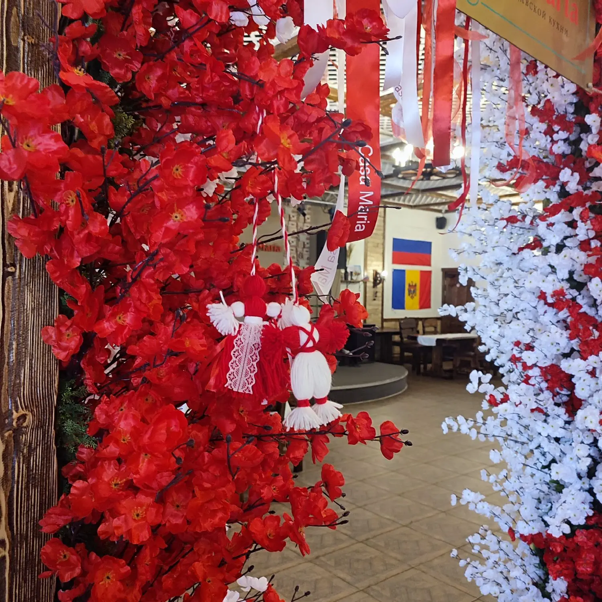 Цветочная арка в ресторане Каса Мария , от Валентины Мендельсон.