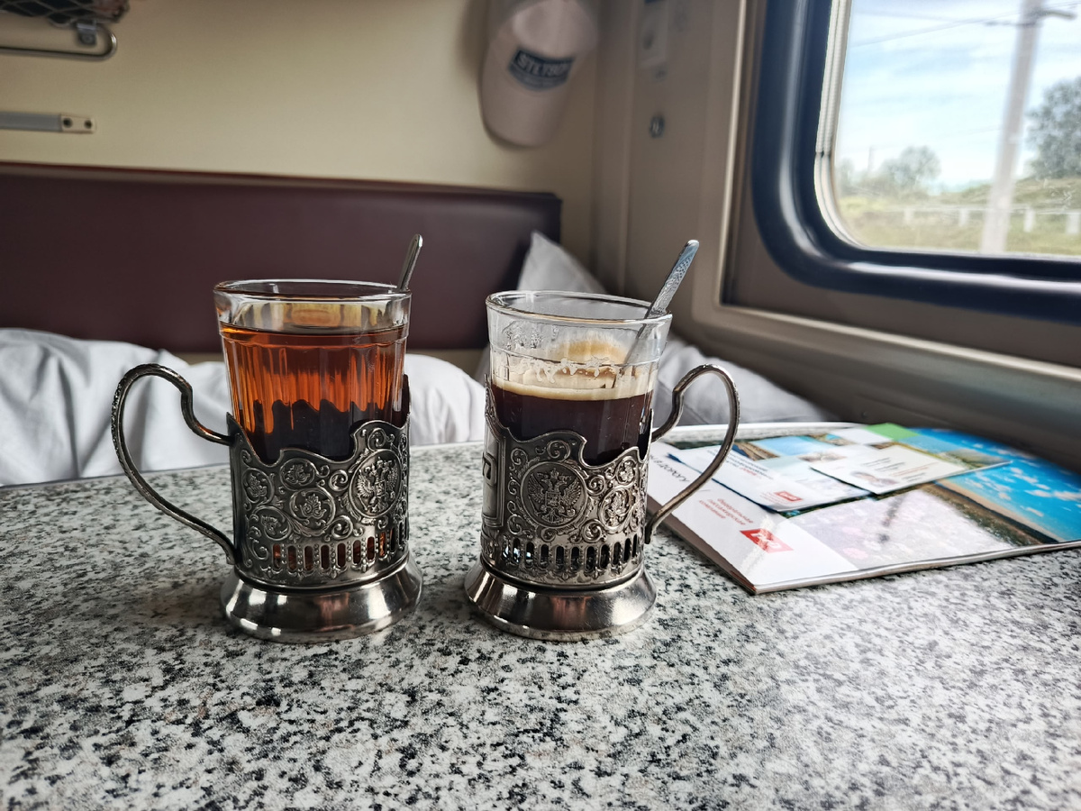 Личное фото автора, поезд Москва - Санкт-Петербург 25г