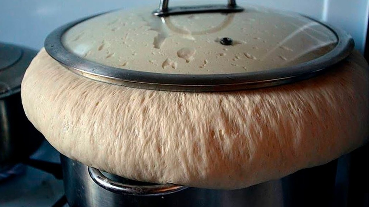 Наглядная картина силы увеличивающегося объёма.