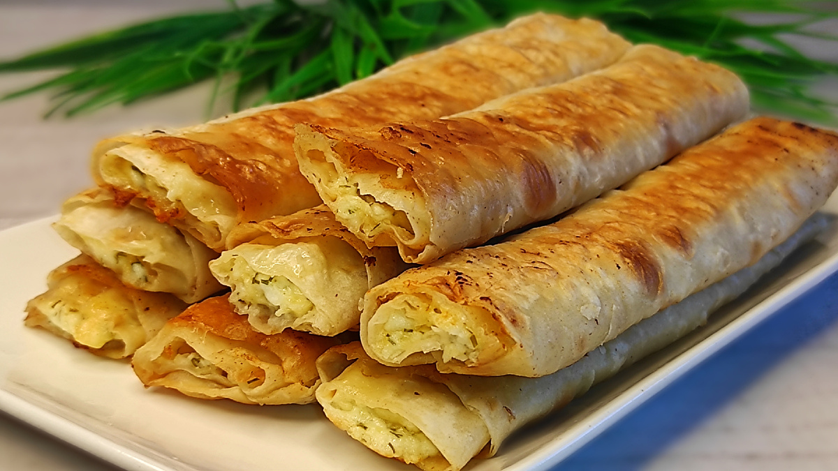 Быстрые творожные трубочки из лаваша. Фото автора.