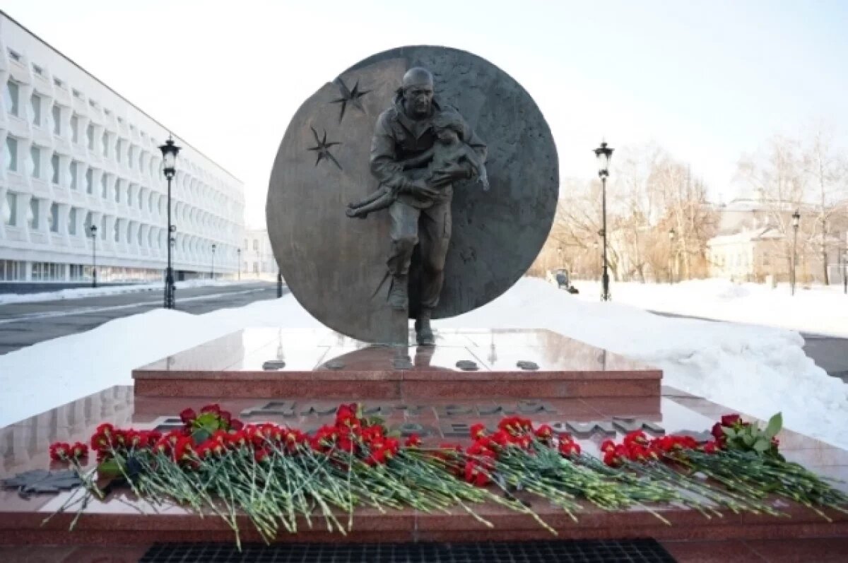    Ульяновцы почтили память Героя России Дмитрия Разумовского