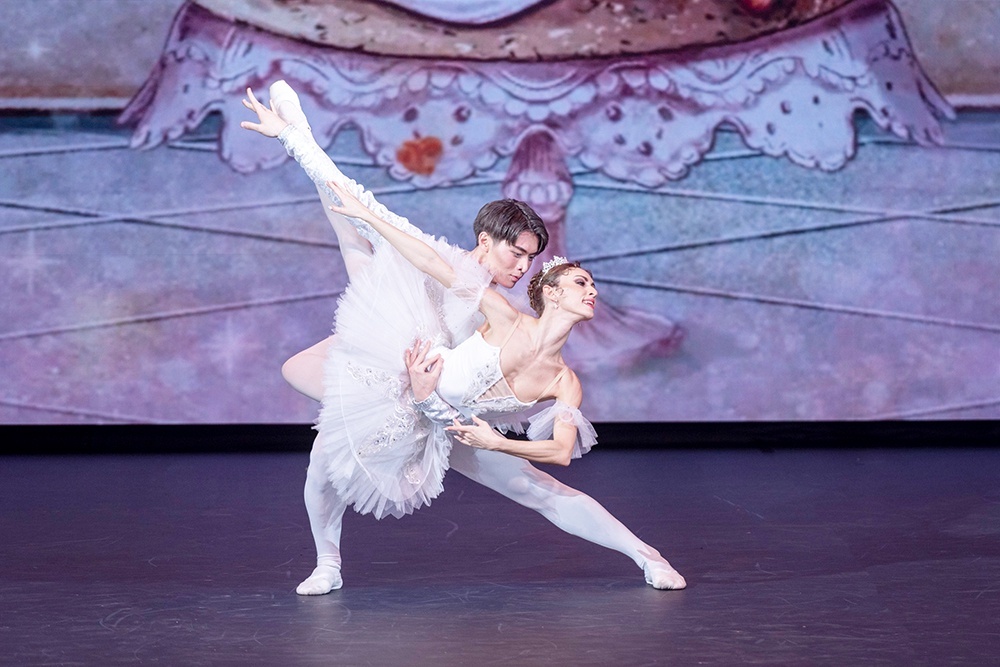    Первой постановкой рязанского театра стал "Щелкунчик". / Александр Филькин