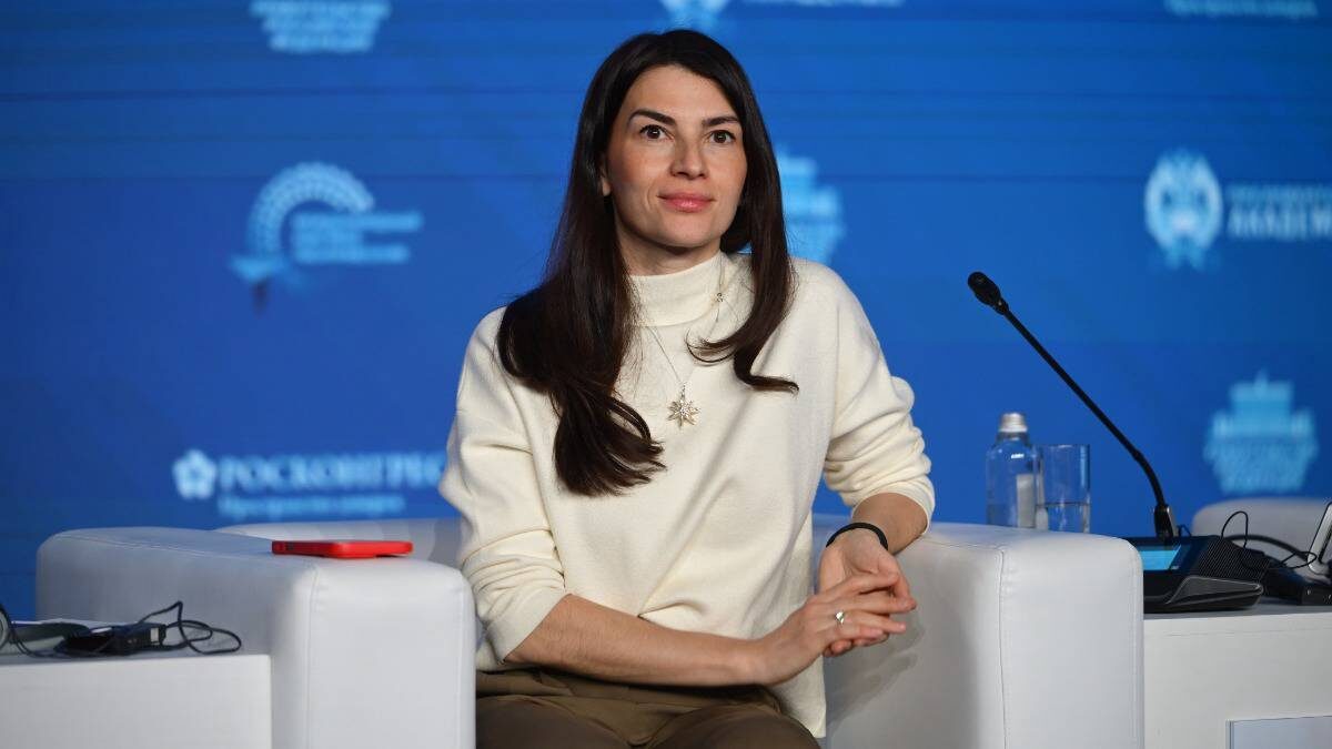    Руководитель Управления кадровых сервисов правительства Москвы Полина Логинова выступила на Первом международном конгрессе государственного управления. В фокусе внимания — профессиональные качества и компетенции руководителей в госсекторе / Управление кадровых сервисов правительства Москвы