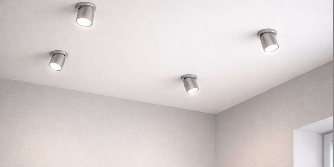 Конец эры натяжных потолков: эта альтернатива не желтеет, не боится воды — замена капризной плёнки