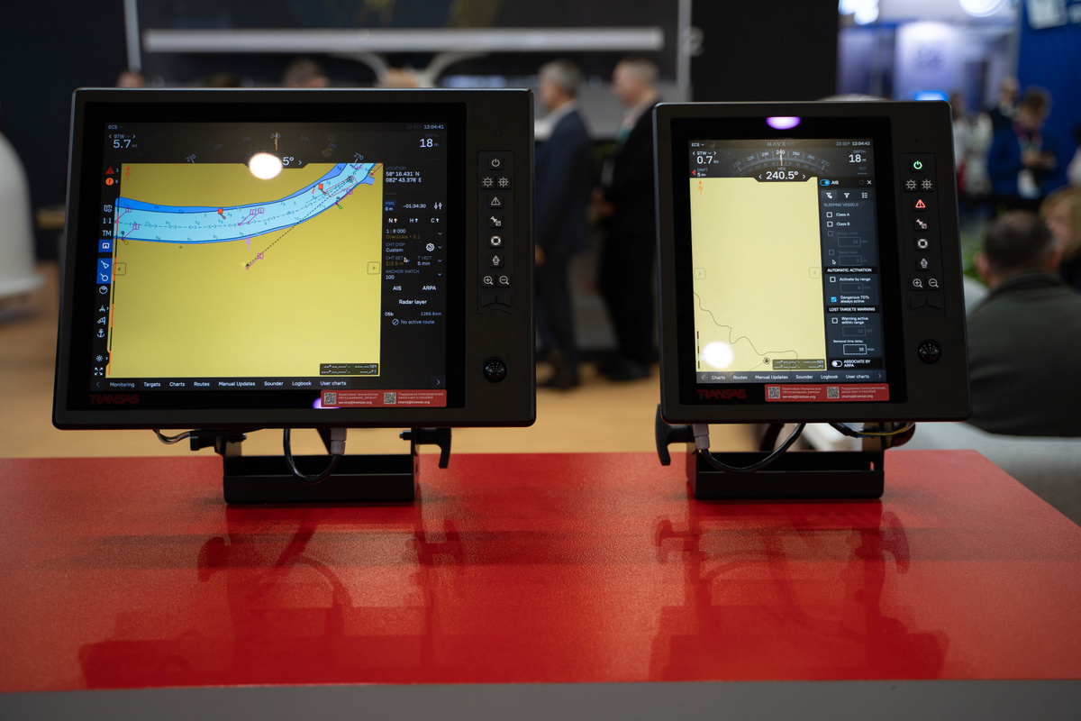 Электронные картографические системы NAVX 617 ECS и NAVX 612 ECS/ Фото: ООО "Транзас Навигатор"  📷
