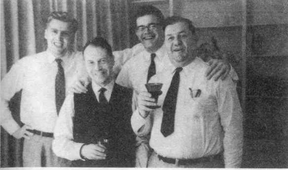 Джорж справа