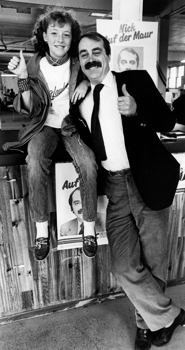 Со своим отцом Ником Ауф дер Мауром, 1982 год. Фото: Мелисса Ауф дер Маур