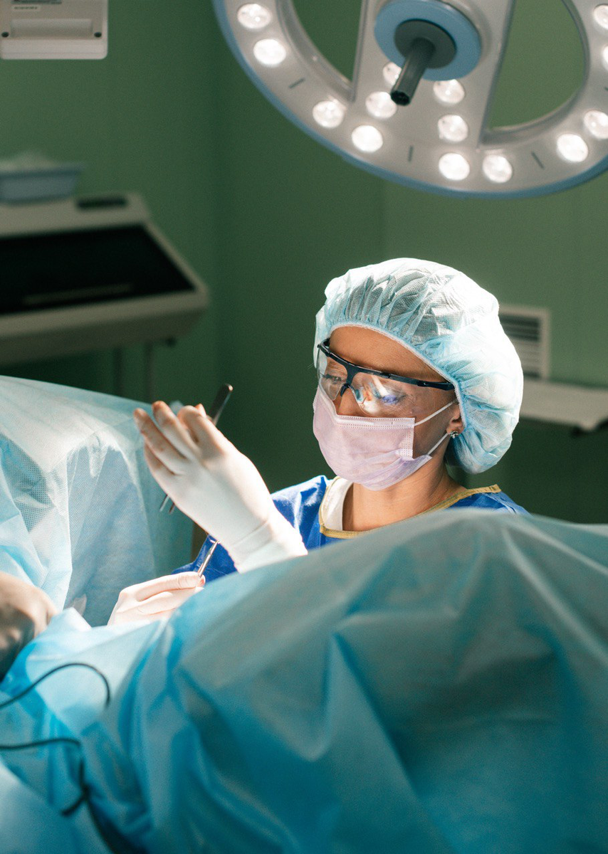 После родов все изменилось? Гинеколог объясняет, какие симптомы нельзя считать нормой 