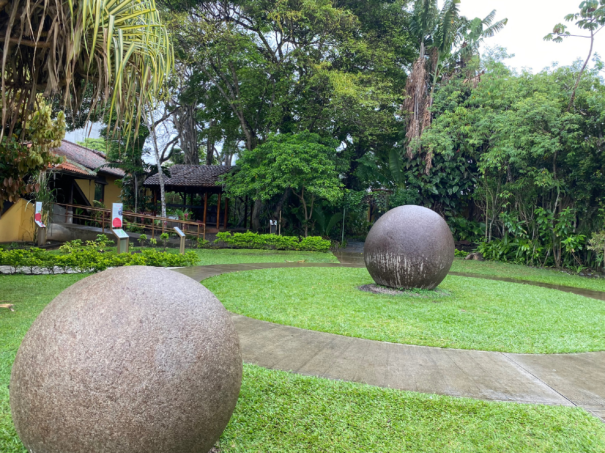 Как мало мы знаем, как много предстоит нам узнать...