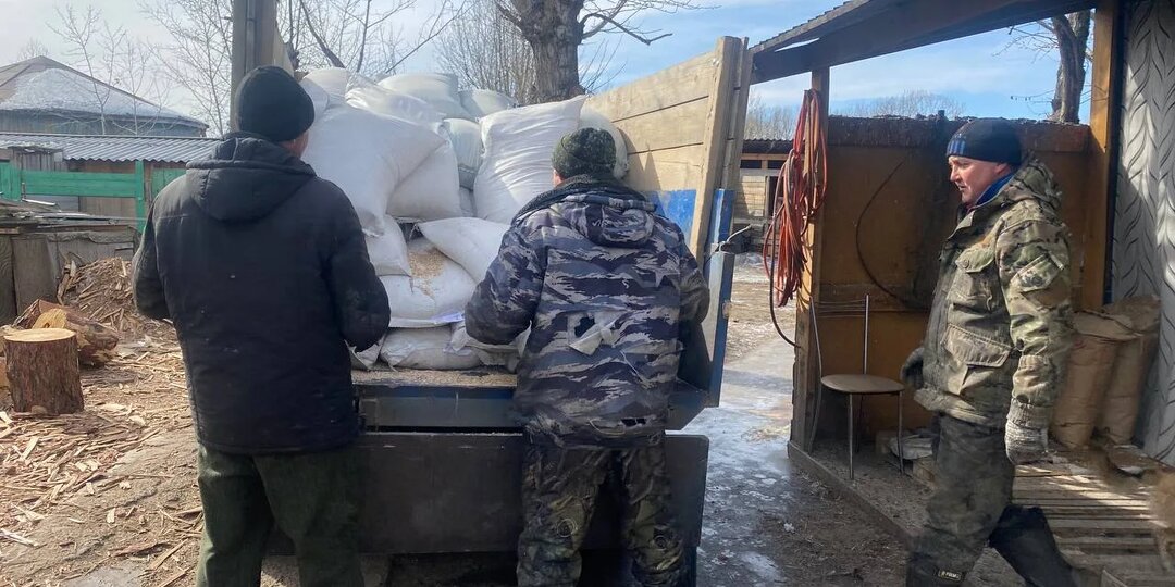 День Стольника. Крупа, дрова, зарплата.