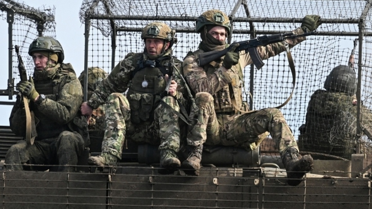    Удобная и надёжная экипировка - одно из слагаемых победы в бою.