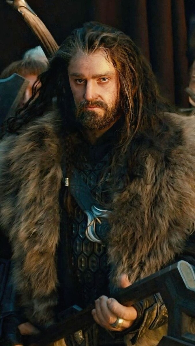 Ну, вот реально же они похожи!)