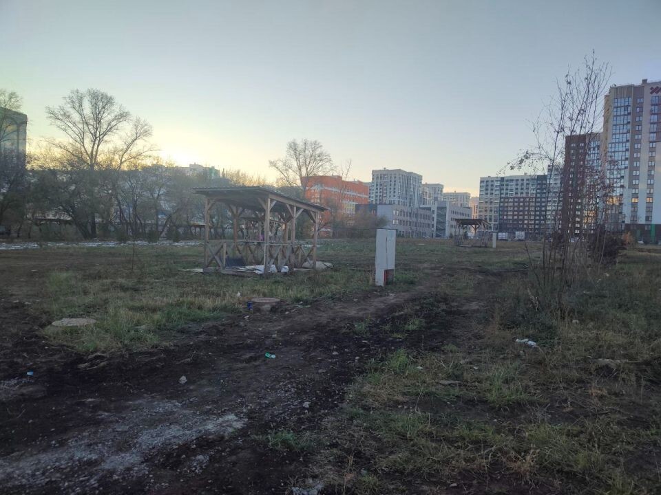    Состояние парка «4 сезона» воктябре 2025 года. Источник: «Алтайская недвижимость»