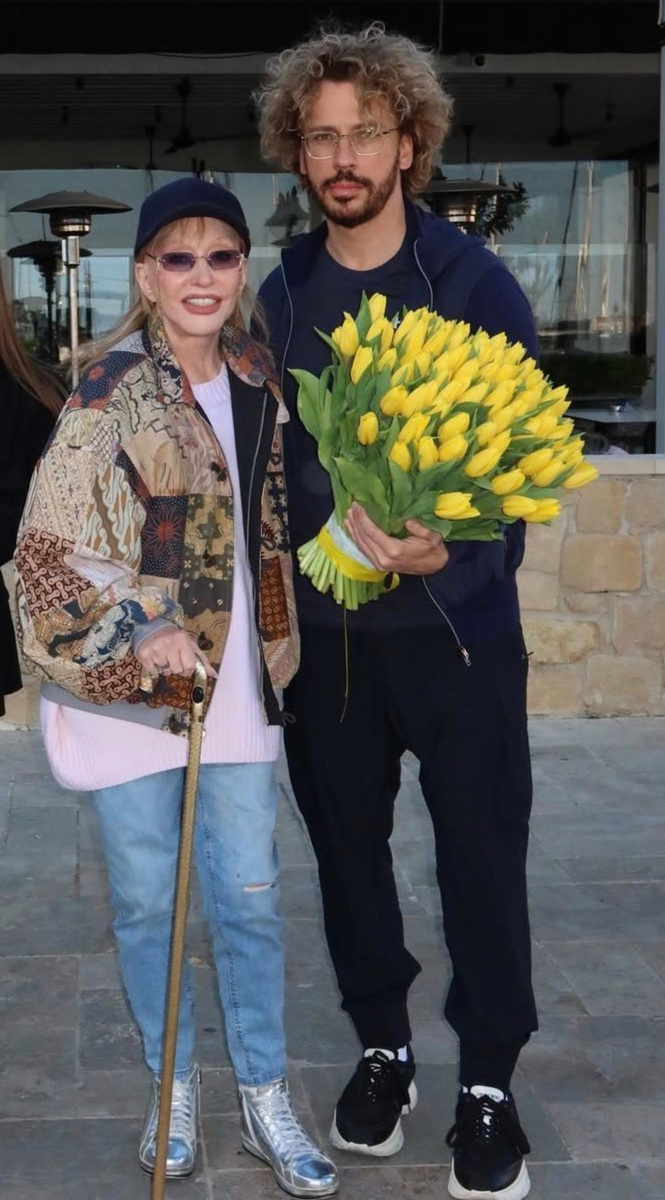    Алла Пугачёва и Максим Галкин (Признан иноагентом в РФ). Фото: Соцсети местной жительницы