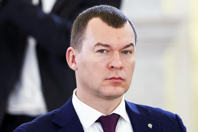 К 2028 году лимит на легионеров в РПЛ сократят до пяти футболистов. Фото: Министр спорта России Михаил Дегтярев