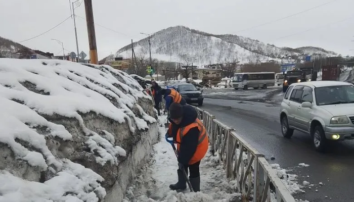 Для Камчатки любая смена погоды оборачивается людскими трагедиями и трудовыми подвигами / фото: официальный канал администрации Петропавловска-Камчатского в Мах