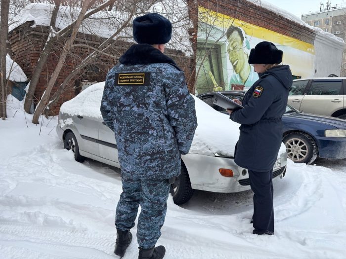 Угроза изъятия автомобиля заставила новосибирца выплатить долг детям