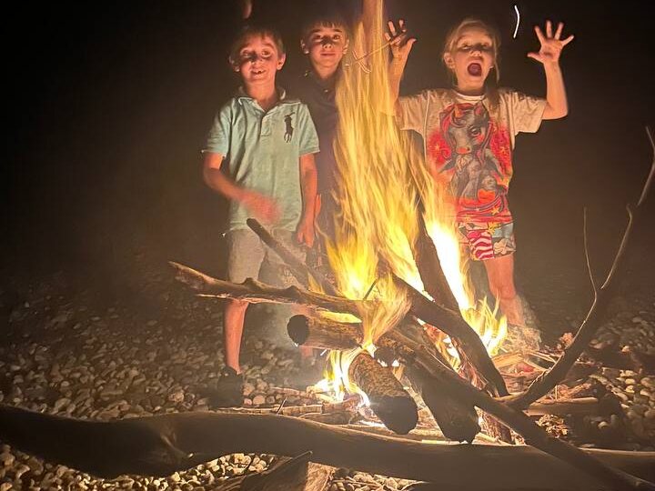 Семья из 7 человек в абхазском селе: сколько на самом деле стоит жизнь, когда есть свой огород и хозяйство