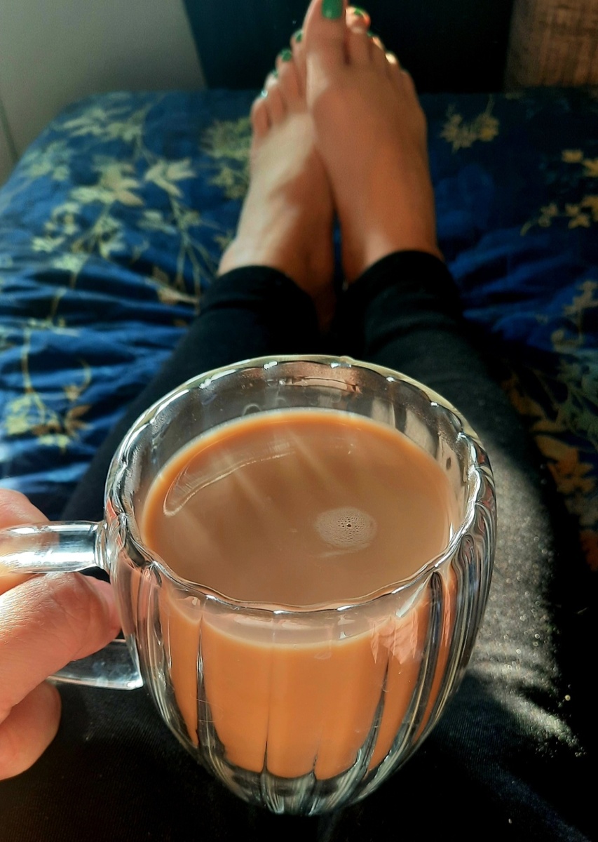 Наслаждаюсь утренним кофе 🙂