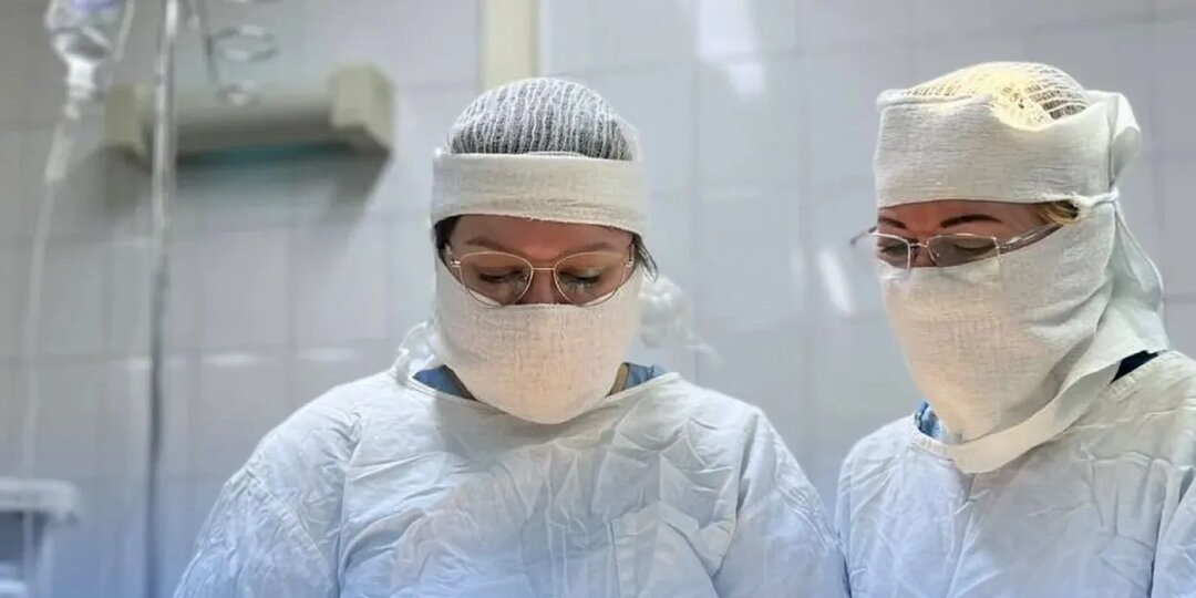 В Сургуте врачи спасли здоровье пациентки со сложной кистой яичника