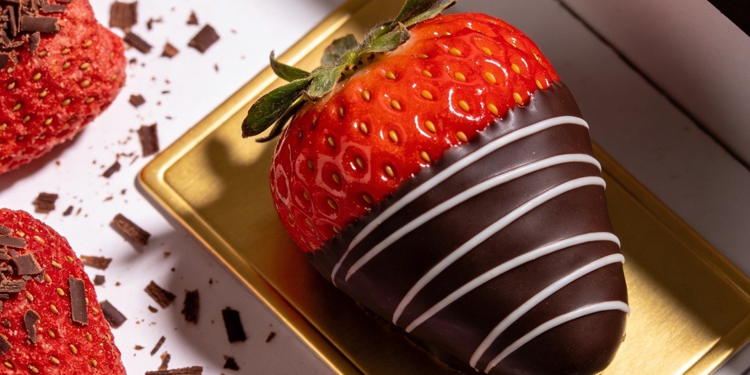Клубника в шоколаде: декларация, маркировка и подводные камни для кондитеров в 2026