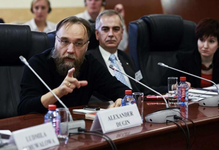    Александр Дугин на конференции. Фото с его страницы в ВК