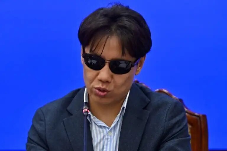    Открытый источник