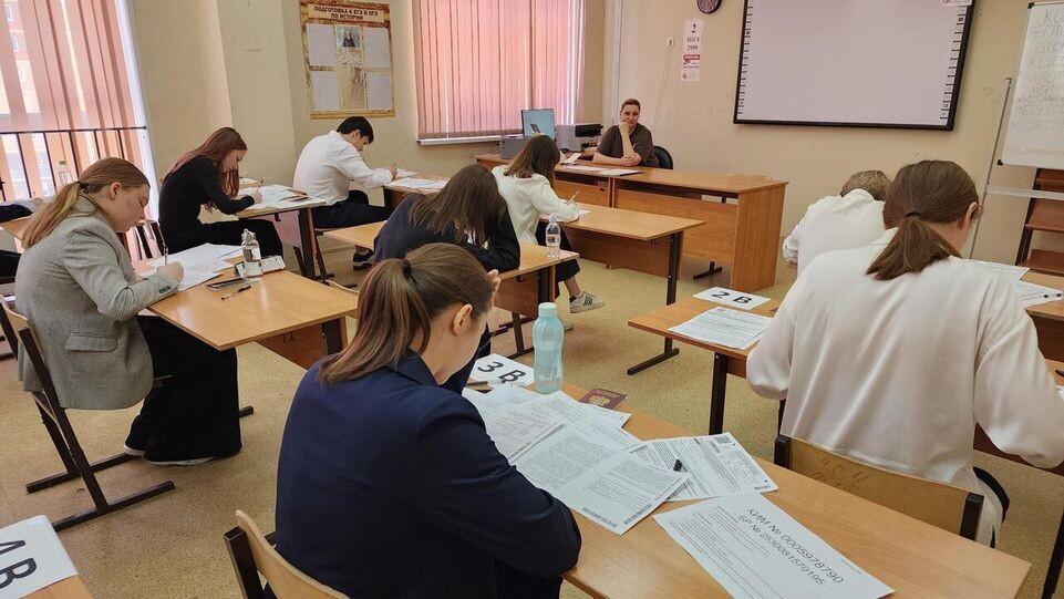     REGIONS / Валерия Тингаева