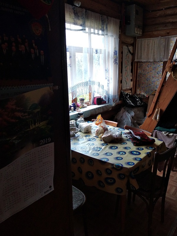 Такой была наша кухня "до" вмешательства)