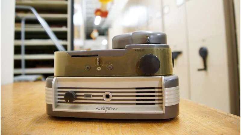 Аудиограф Грея — устройство для записи звука, сделанной 4 февраля 2026 года в Вудс-Хоул, штат Массачусетс. Источник: Рейчел Манн/Океанографический институт Вудс-Хоул через AP