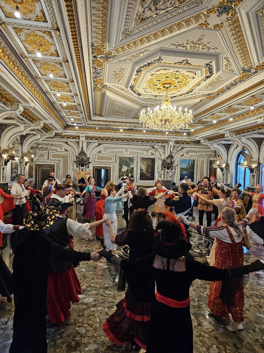 Масленичный бал-маскарад