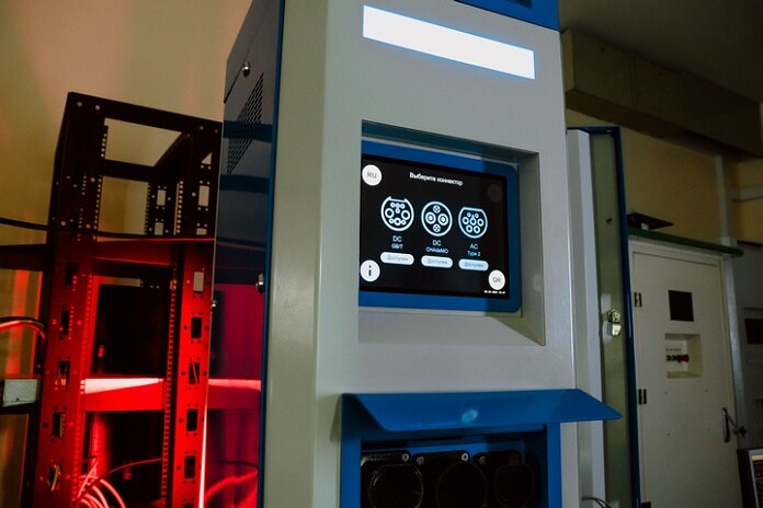    Фото пресс-службы НГТУ, автор- Вероника Жарковская