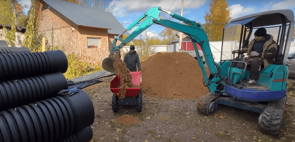    Ремонт самоходной тележки на объекте: почему доступность узлов важнее мощности | Блог о спецтехнике Artem Motomul