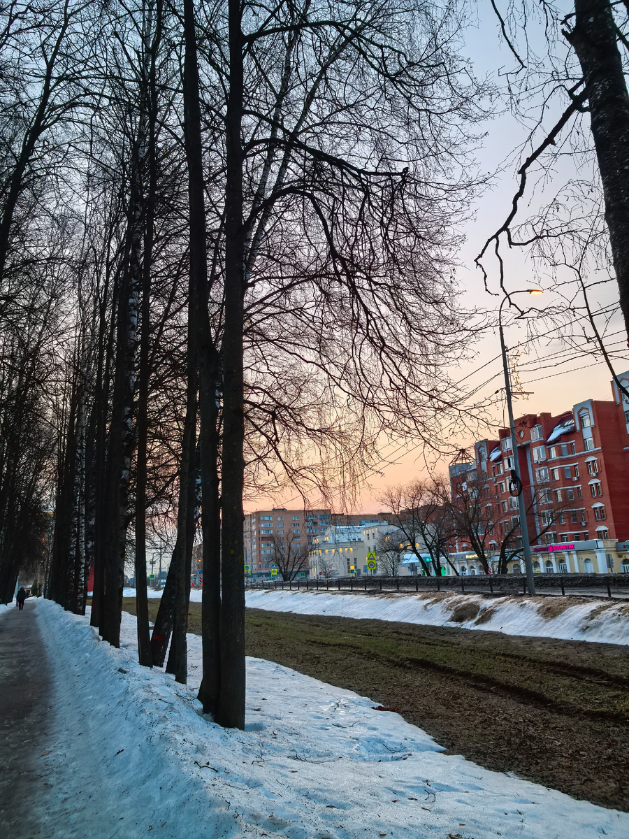 Фотографию сделала 12 марта по дороге на работу