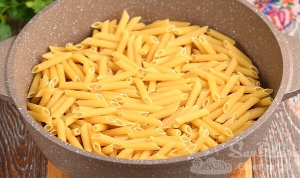 Макароны с изюминкой: 5 интересных идей для ужина или обеда