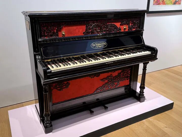    Источник: www.kommersant.ru Кирилл Громов