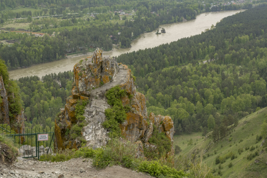 Медвежья – Доступные тропы Алтая
Автор: Valentin Smirnov 
Авторские права: Valentin Smirnov