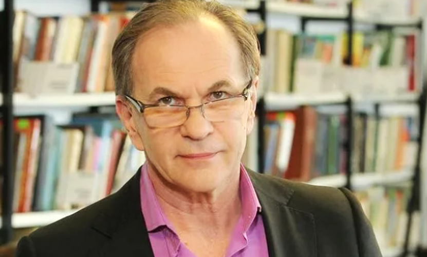 на фото Алексей Гуськов