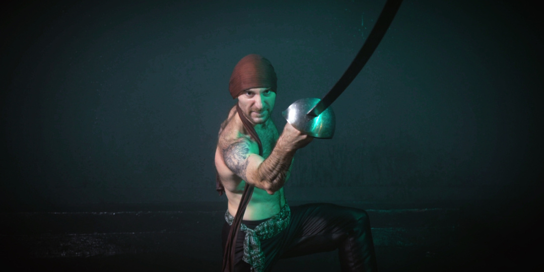 Я жил, когда море решало судьбы быстрее людей.