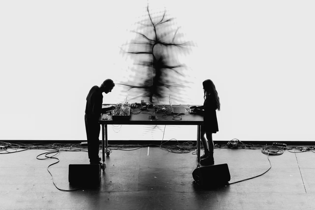 AV-перфоманс на фестивале INTERVALS