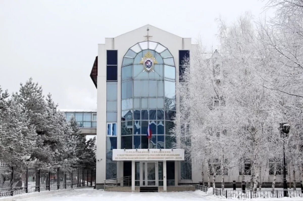    В Сургутском районе проводят проверку дома, где обрушились балконы