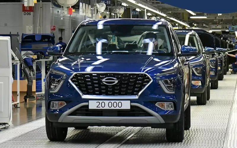 Solaris HC (в оригинале – Hyundai Creta) в конце года еще выпускали, а вот по Solaris HS (седан Hyundai Solaris) уже к сентябрю закончились товарные запасы📷
