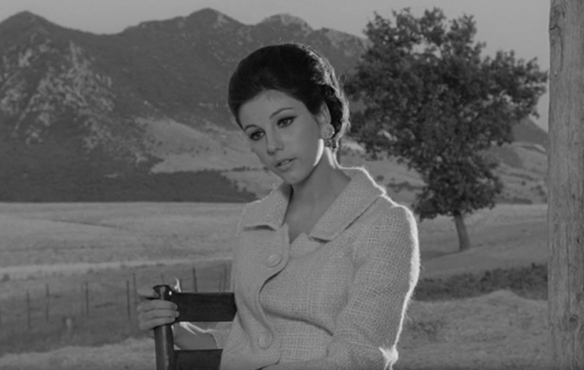 Героиня Стефании Сандрелли Адриана не умеет делать выводы из уроков, которые ей преподносят люди